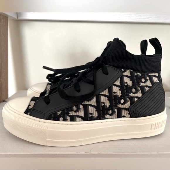 Christian Dior WALK ‘N’ DIOR trotter knit sneakers tennis shoes 39.5 9.5 - Picture 3 of 10